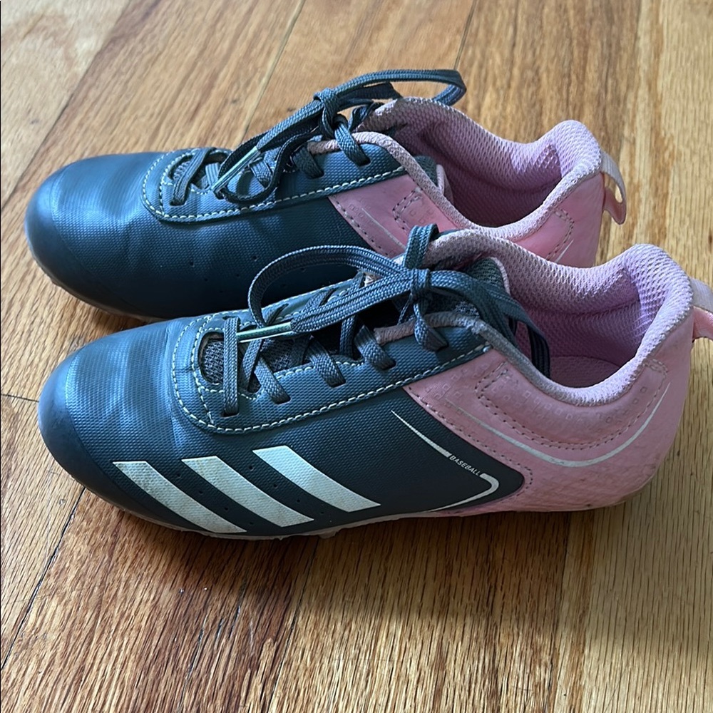 Adidas Kids' Gray and Pink Softball Cleats